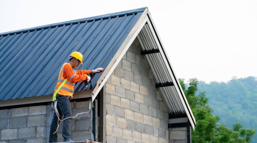 Professional residential roofers in Pea Ridge, AR